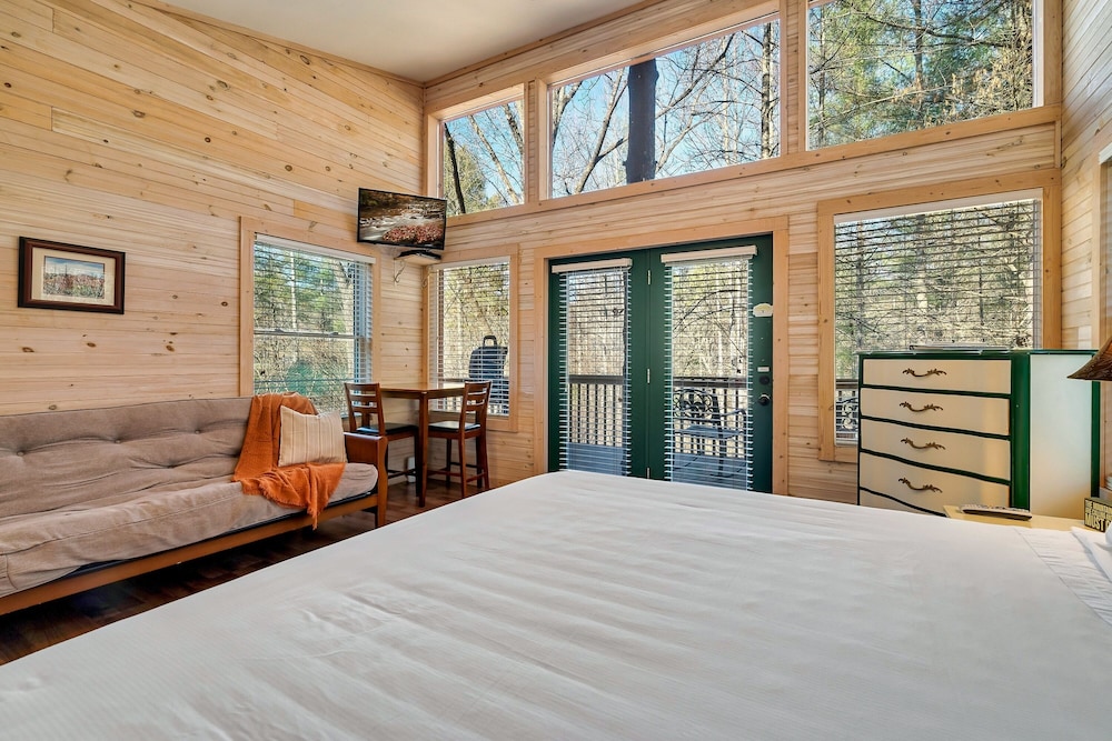 Rivers Edge Treehouses - photo 21
