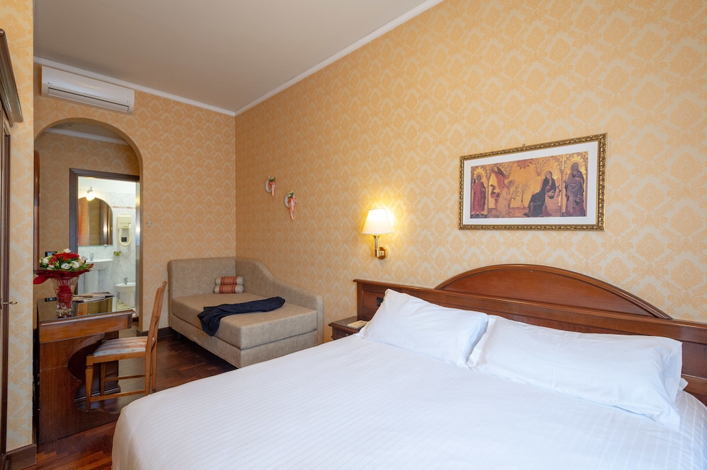 Hotel Boccaccio - carbon neutral hotel in Florence