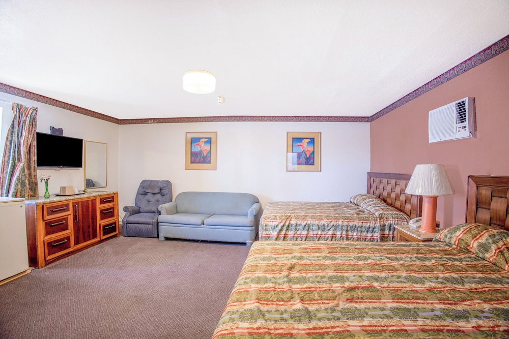 Sands Motel By OYO El Paso near Airport - photo 21