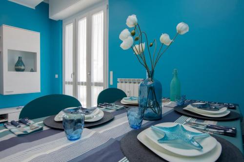 Blue 2510 accogliente e curata a 500 mt dal mare — 4-Star Luxury Hotel in Albisola Marina, Italy