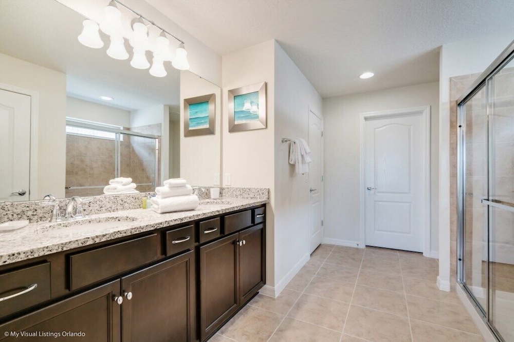 Amazing 5Bd Pool Hm Windsor at Westside 1877nc - photo 34