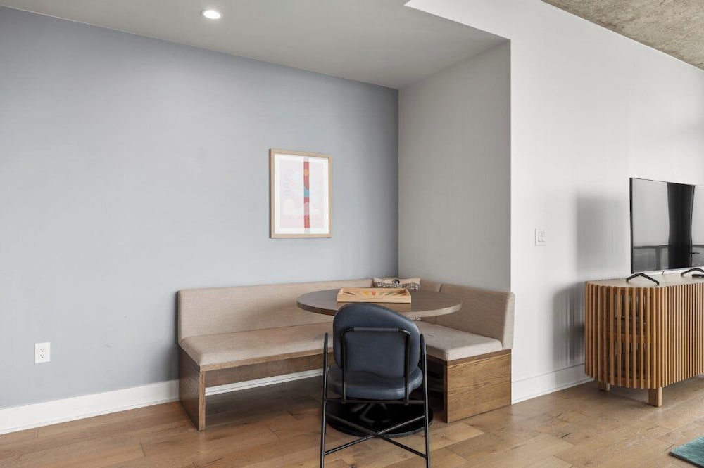 Austin Condo Hotel - photo 287