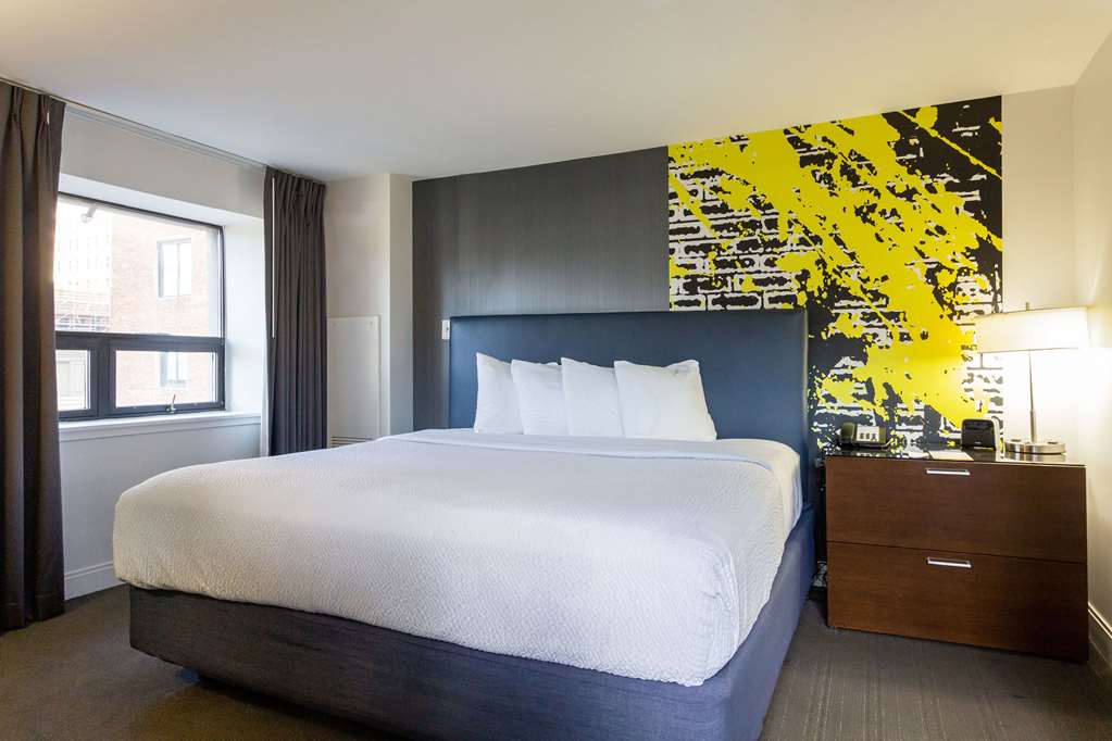 Comfort Inn & Suites Baltimore Inner Harbor - photo 13