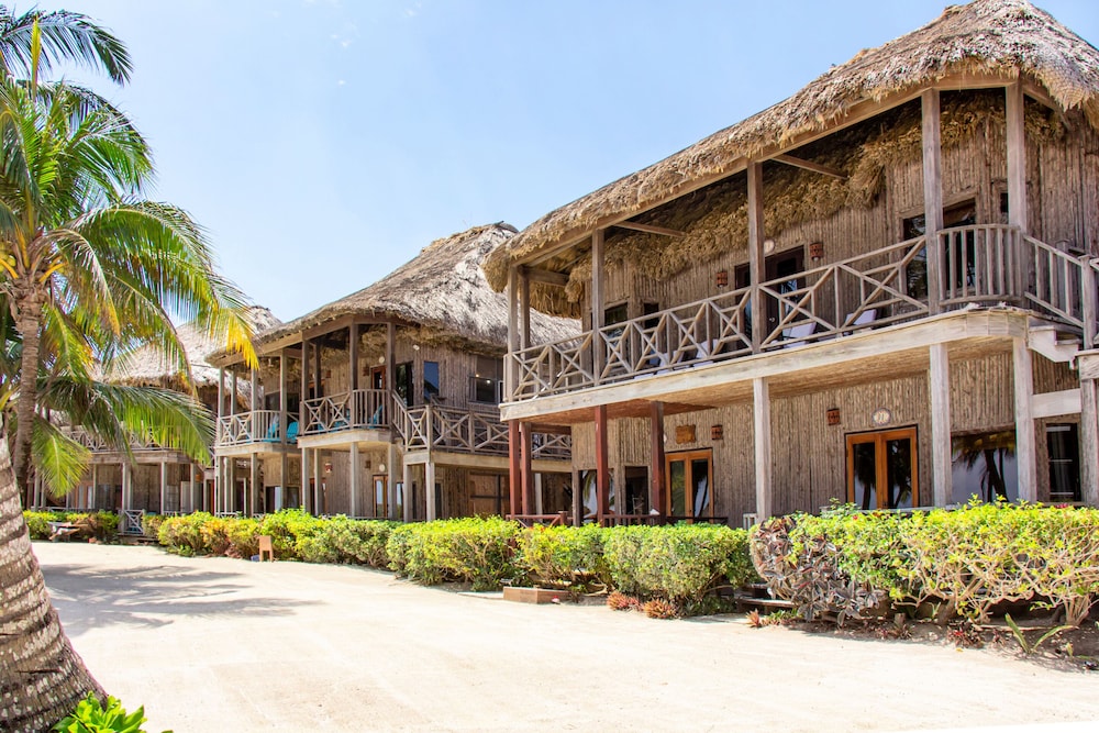 Villas De Isla Bonita — 4-Star Luxury Hotel in San Pedro, Belize