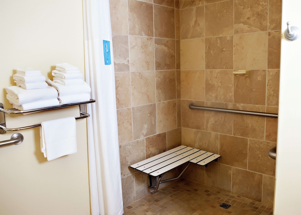 Hampton Inn Martin - photo 34