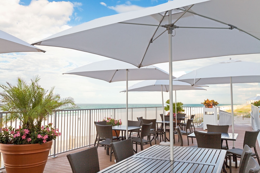 Holiday Inn Express & Suites Panama City Beach Beachfront by IHG - photo 106