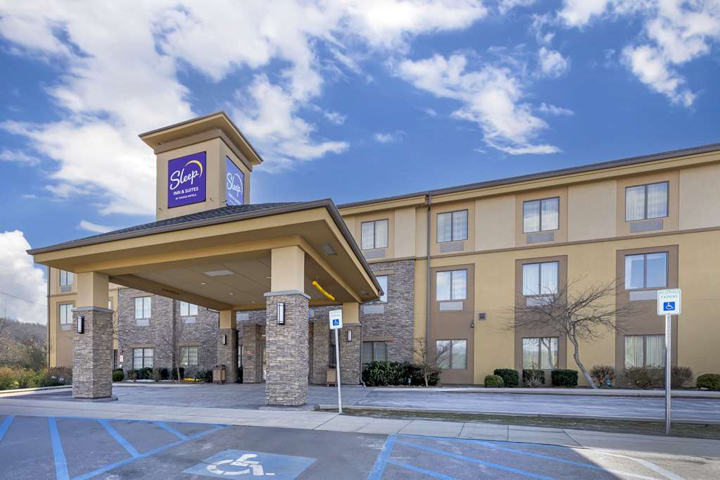 Sleep Inn & Suites Cumberland LaVale - photo 2