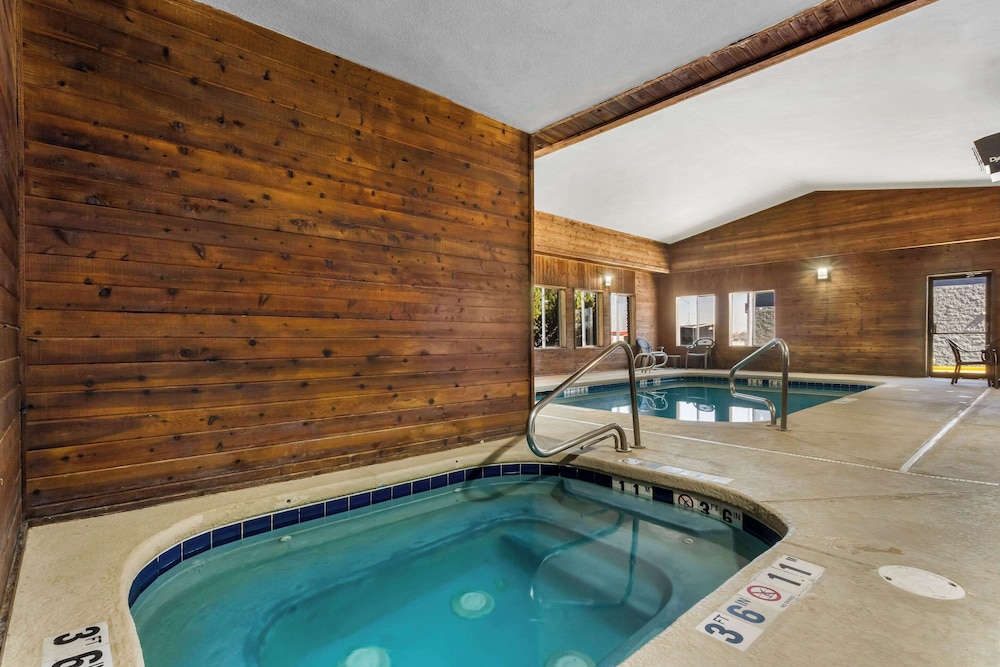 Comfort Inn & Suites Greeley - photo 37