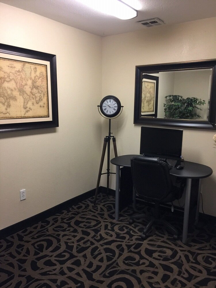 Pavilion Inn San Jose - photo 19