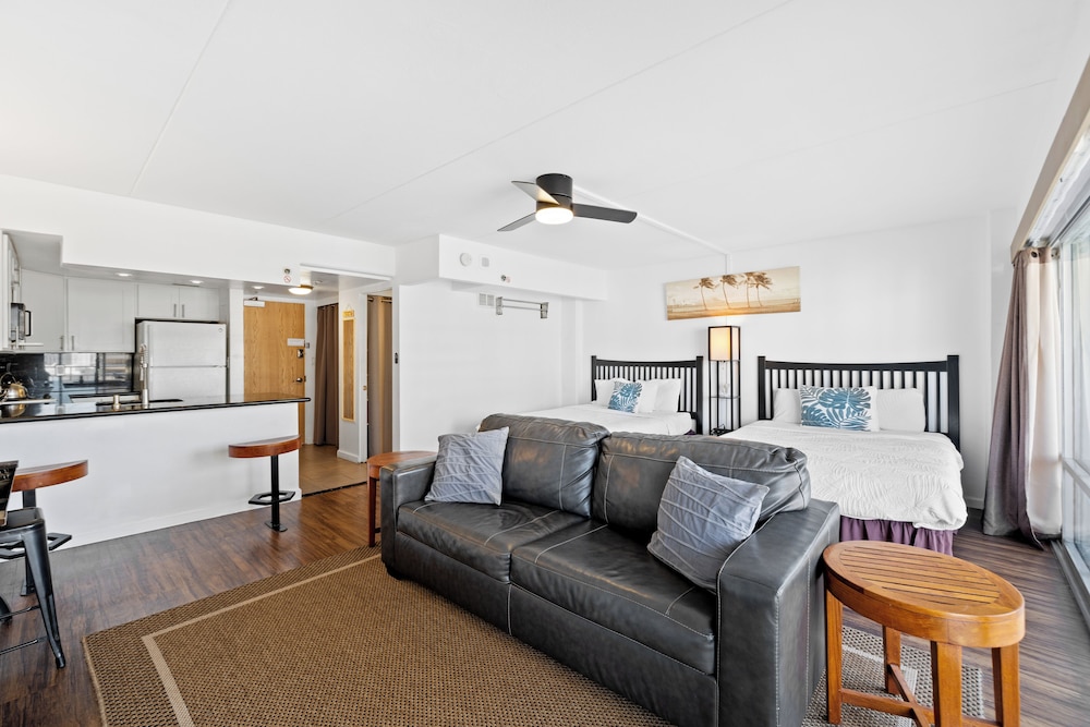 Ilikai Hotel Studio - photo 19