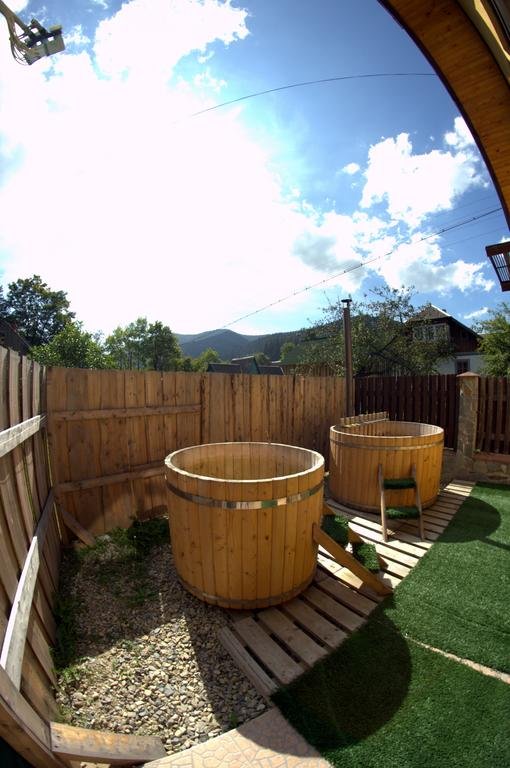 Fayniy Motel in Tatariv, Ukraine