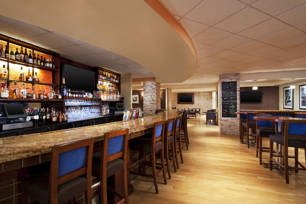 Four Points by Sheraton Los Angeles International Airport - photo 35