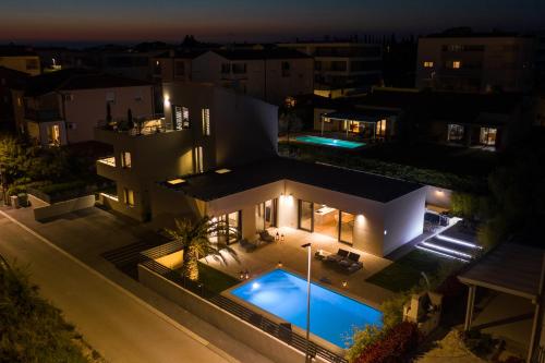 Belvedere Holidays Villas — 4-Star Luxury Hotel in Novigrad, Croatia