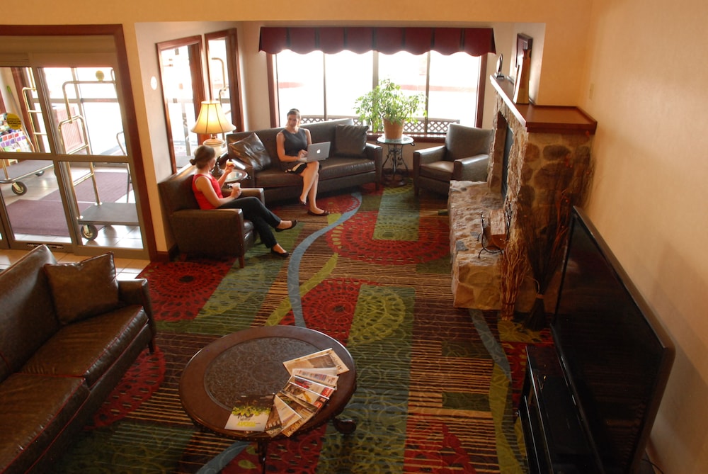 The Plaza Hotel & Suites Winona - photo 24