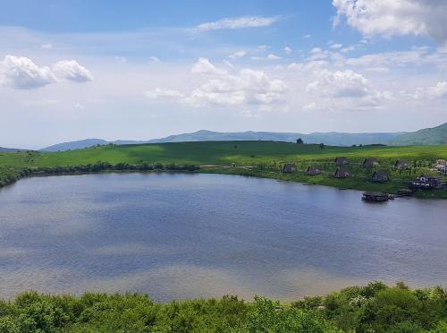 Sakit Gol Silent Lake Hotel — Shamakhi — photo 4