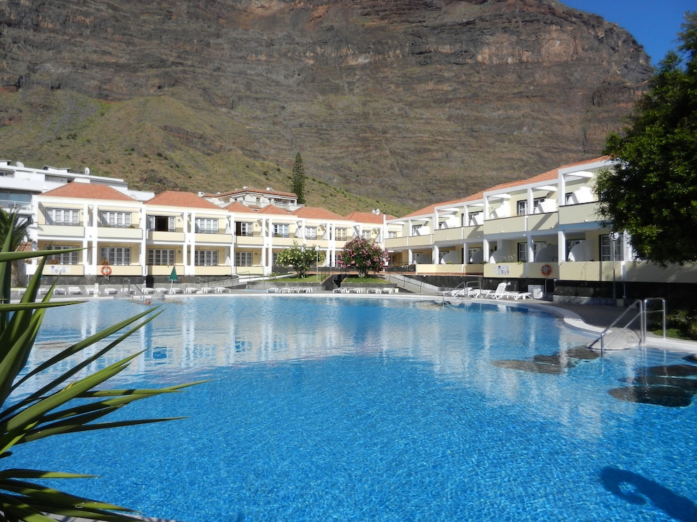Apartamentos Checkin Laurisilva 4235436 — San Sebastian De La Gomera