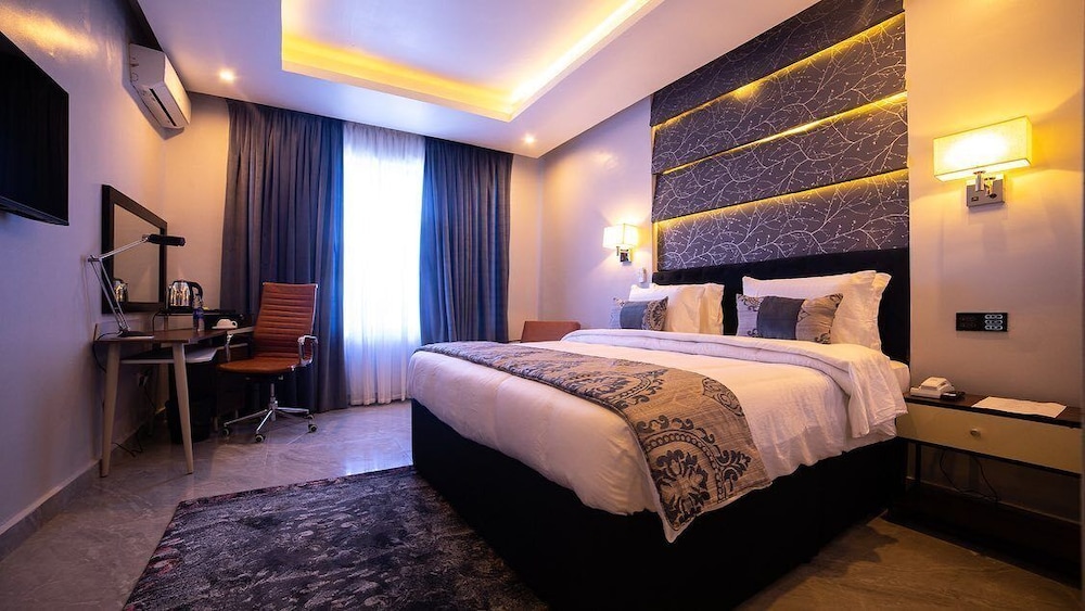 Blue Apple Hotel — Epe — photo 3