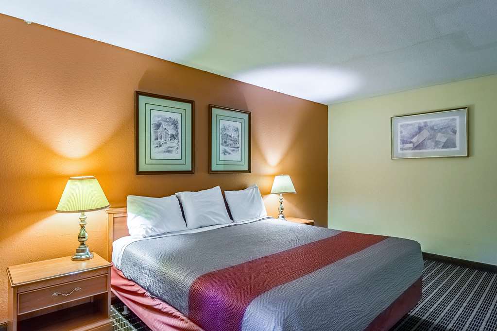 Motel 6 Grand Rapids MI Northeast - photo 19