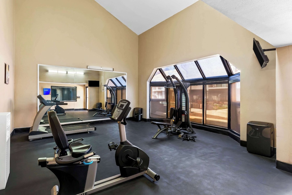 Comfort Inn Roswell Dunwoody - photo 25