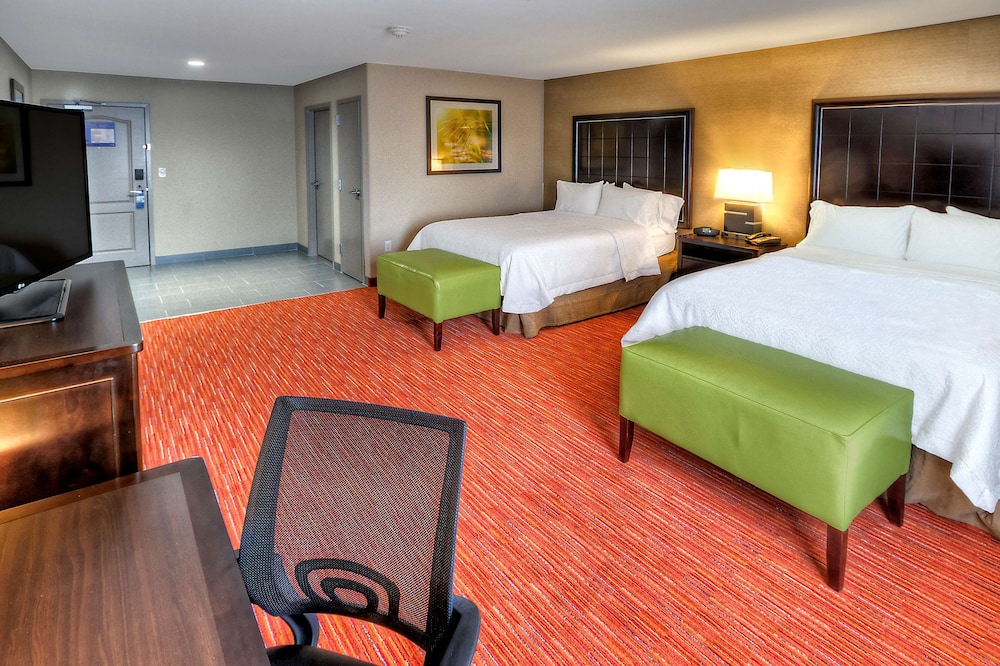 Hampton Inn & Suites Ada - photo 9