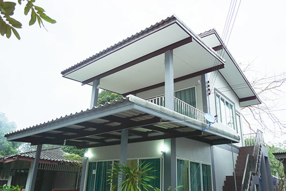 Bann 79 - carbon neutral hotel in Rayong