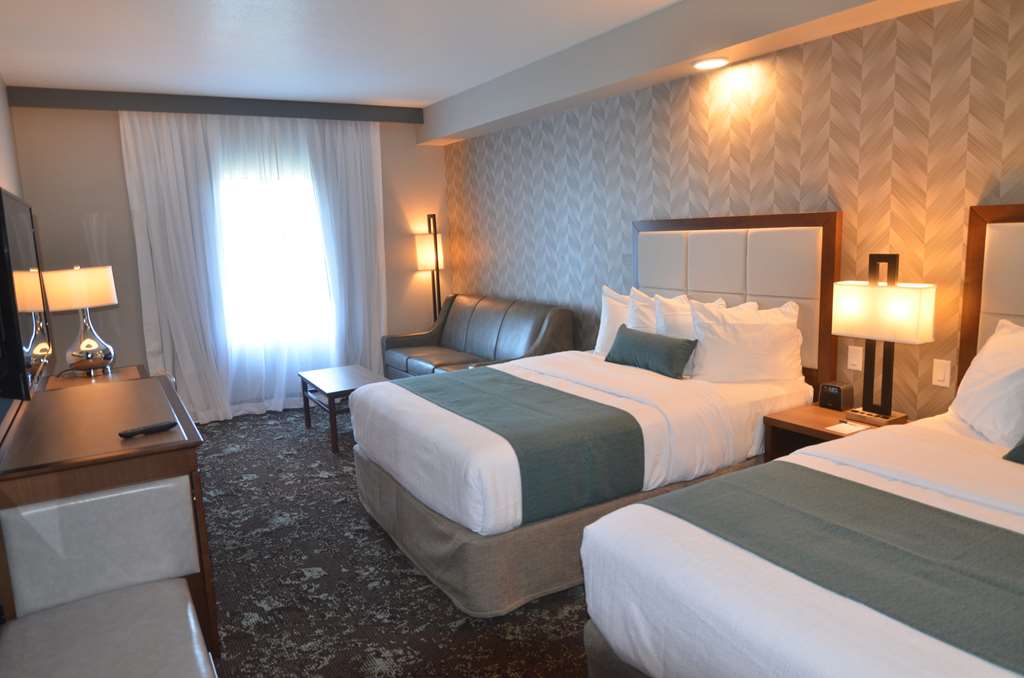 Best Western Premier Ankeny Hotel - photo 15