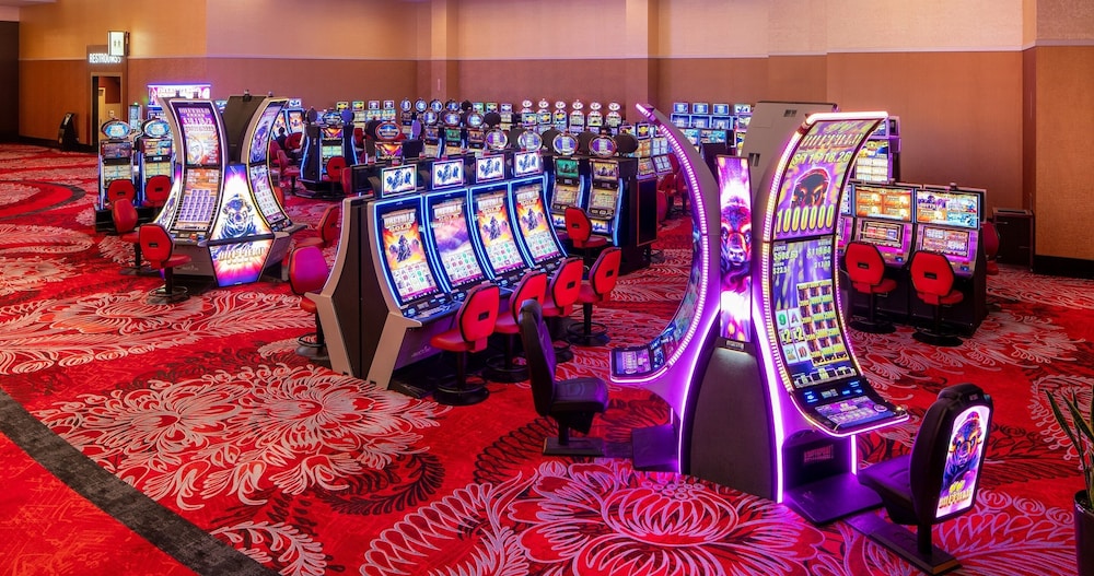 Southland Casino Hotel - photo 20