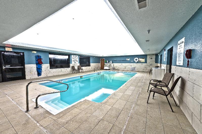 Holiday Inn Express Hotel & Suites Goshen by IHG - photo 11