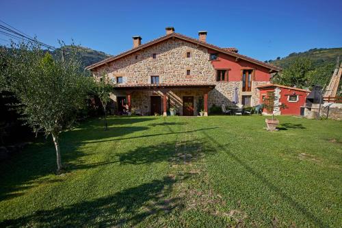 Sendero del Saja Besaya pet-friendly hotel Molledo