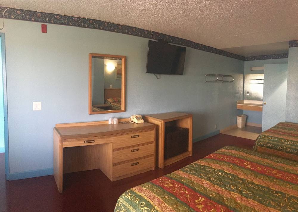 Chester Inn Motel - photo 17