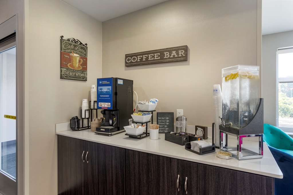Best Western Plus Executive Residency Antioch Inn - photo 36