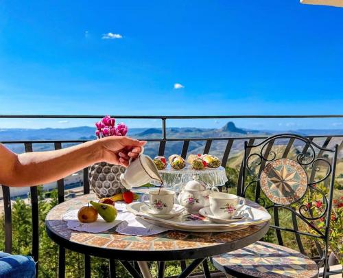 La Finestra Sul Castello B&B — 4-Star Luxury Hotel in Mussomeli, Italy