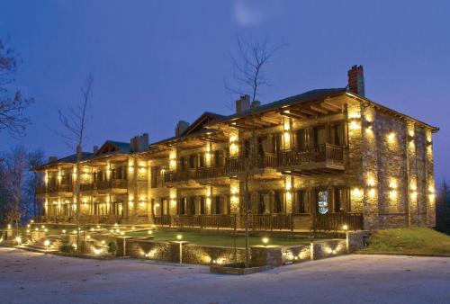 Thermes Pozar Resort in Loutraki, Greece