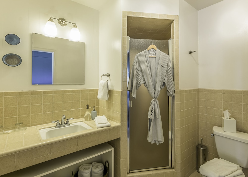 The Inn at Schoolhouse Creek - photo 53