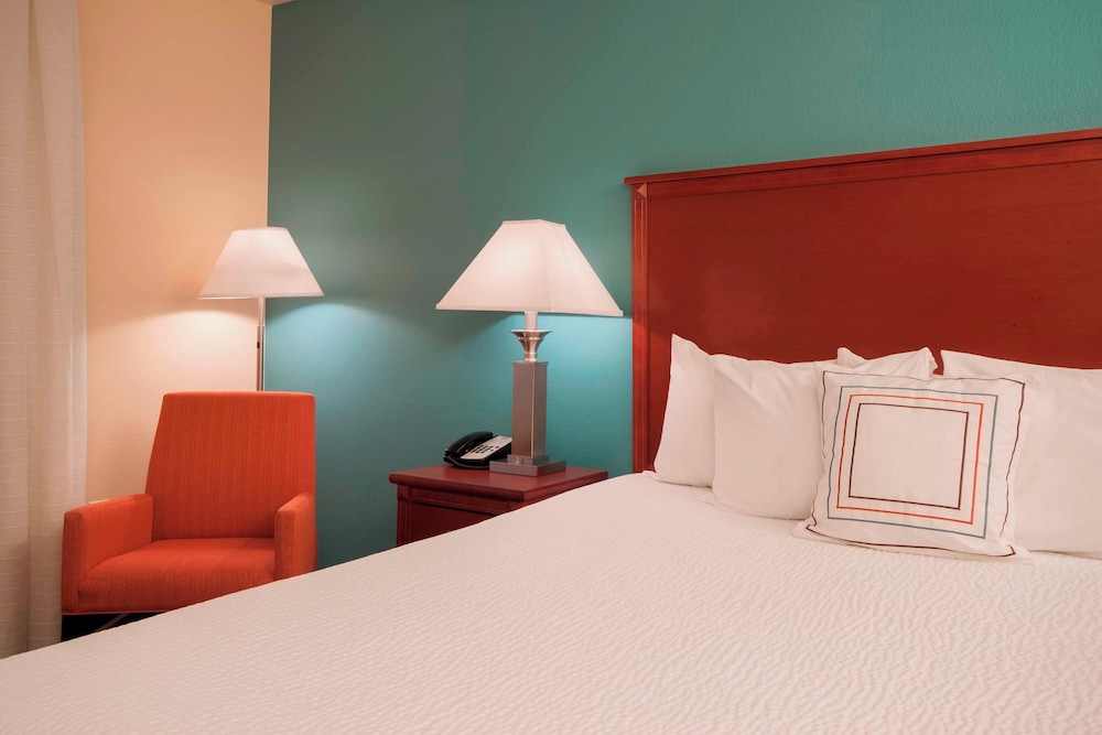 Fairfield Inn & Suites by Marriott El Centro - photo 6