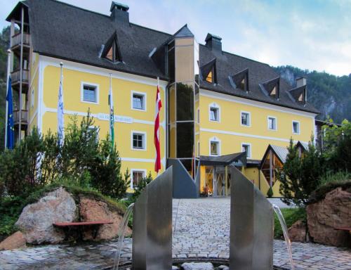 Hotel Bergkristall — hotel in Wildalpen