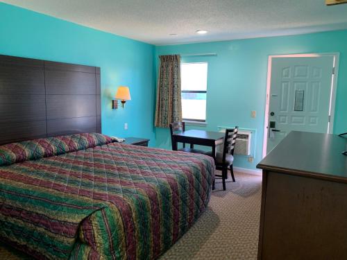 Scottish Inn Clanton - photo 8