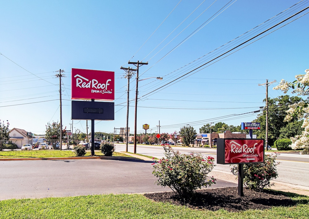 Red Roof Inn & Suites Greenwood SC - photo 27