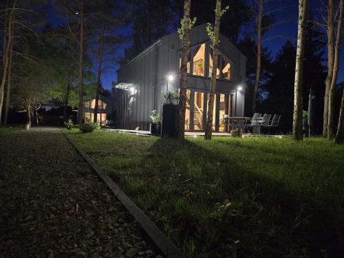 Jemioła Chaty Niedźwiady Małe — hotel in Slesin