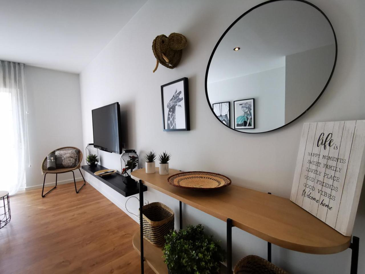 Vtz El Balcón De Torre Nueva Iii — 4-Star Luxury Hotel in Zaragoza, Spain