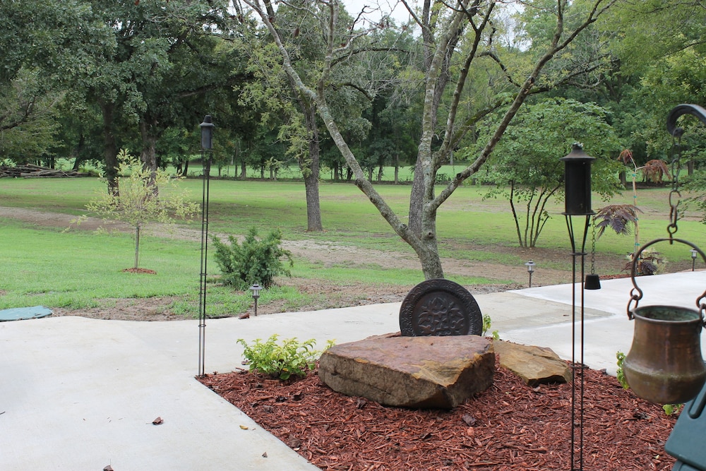 BarDew Valley Inn - photo 17
