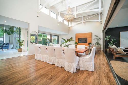 Dunkirk Estate Family Home — 4-Star Luxury Hotel in Ballito, South Africa