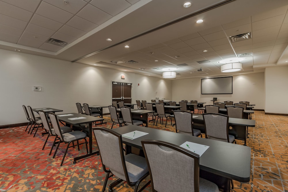 Holiday Inn Mishawaka by IHG - photo 39