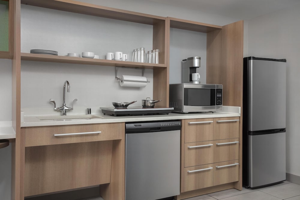 Home2 Suites by Hilton Las Cruces - photo 19