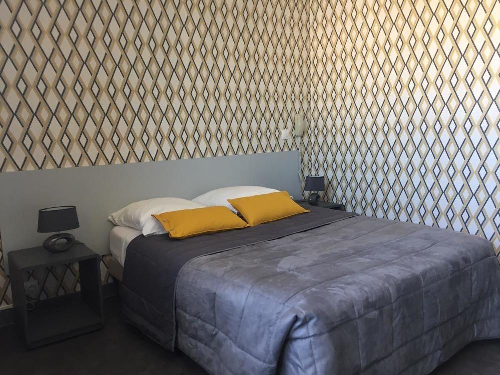 Hotel Alpes Cevennes — hotel in Valence