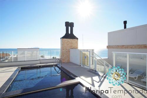 Gaivotas Apart Frente Mar — 4-Star Luxury Hotel in Florianopolis, Brasil