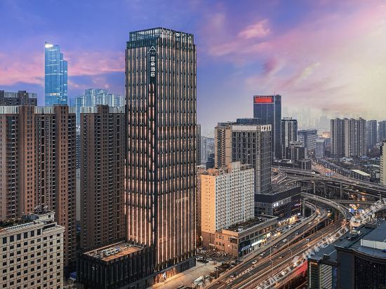 Atour Hotel Wuhan International Plaza Jiefang Avenue Tongji Medical College — 4-Star Luxury Hotel in Wuhan, People's Republic of China