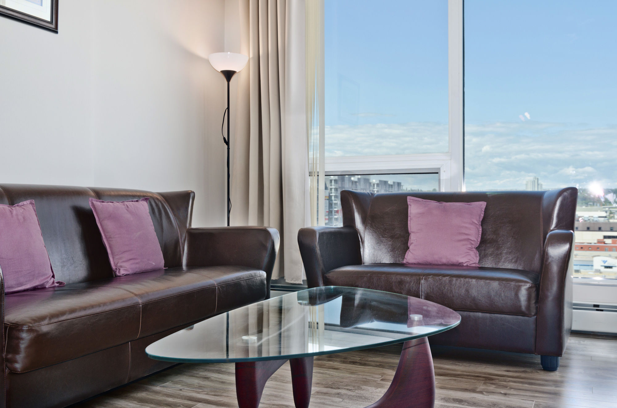 O Stays Vantage Pointe