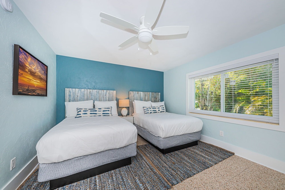 The Roth Hotel Treasure Island Florida - photo 7