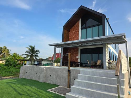 Talaytime Pool Villa — 4-Star Luxury Hotel in Laem Sing, Thailand